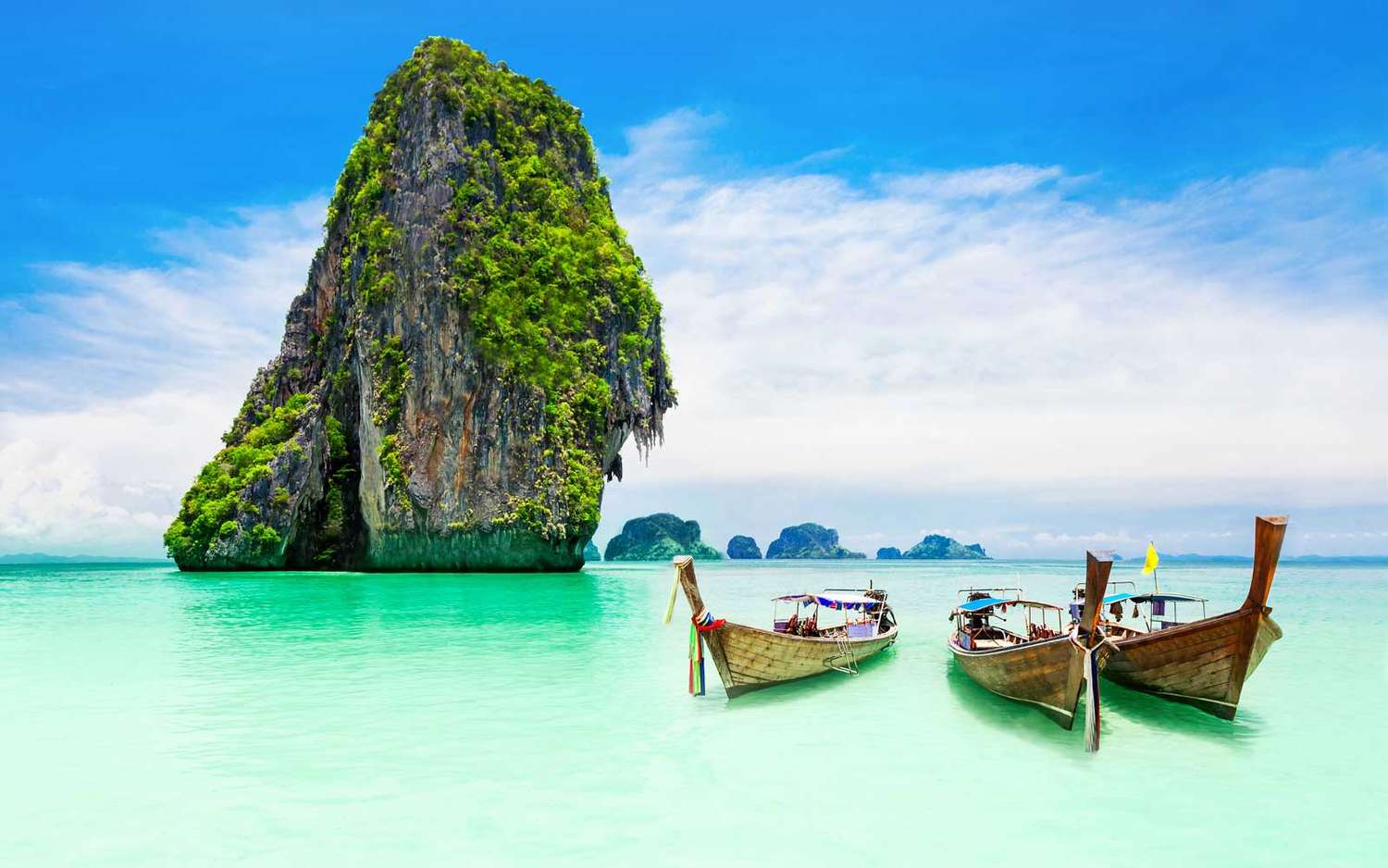 Far East Delights: Singapore Malaysia Thailand Phuket